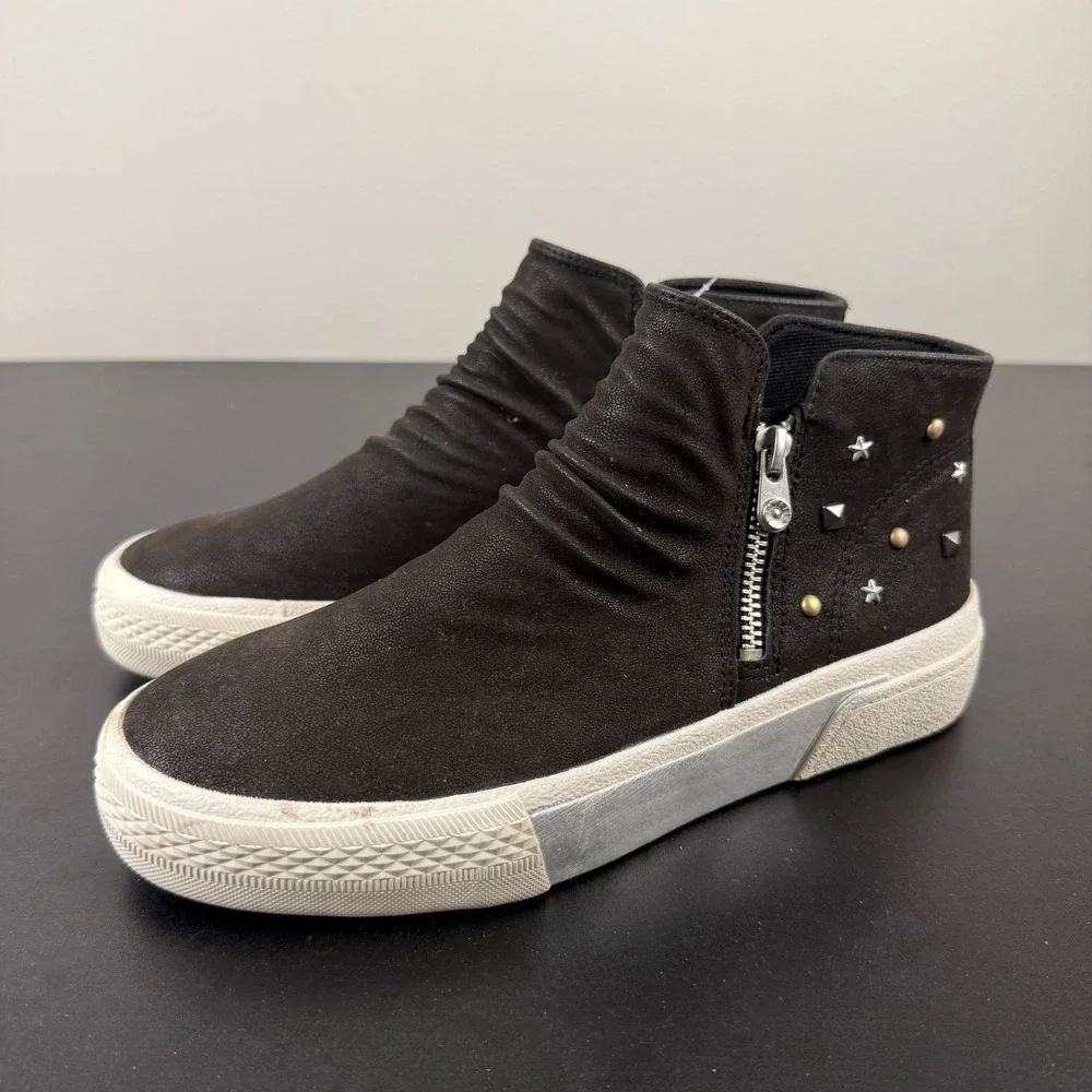 Blowfish Malibu Ankle Booties Women's 7.5M Black Studded Wave Zip Comfort Casual